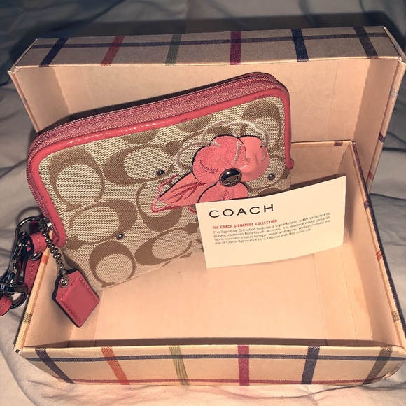 Coach Handbags - Never Used Coach Wristet